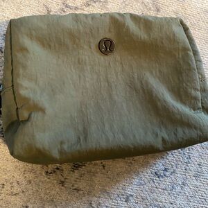 Lululemon Cosmetic Bag